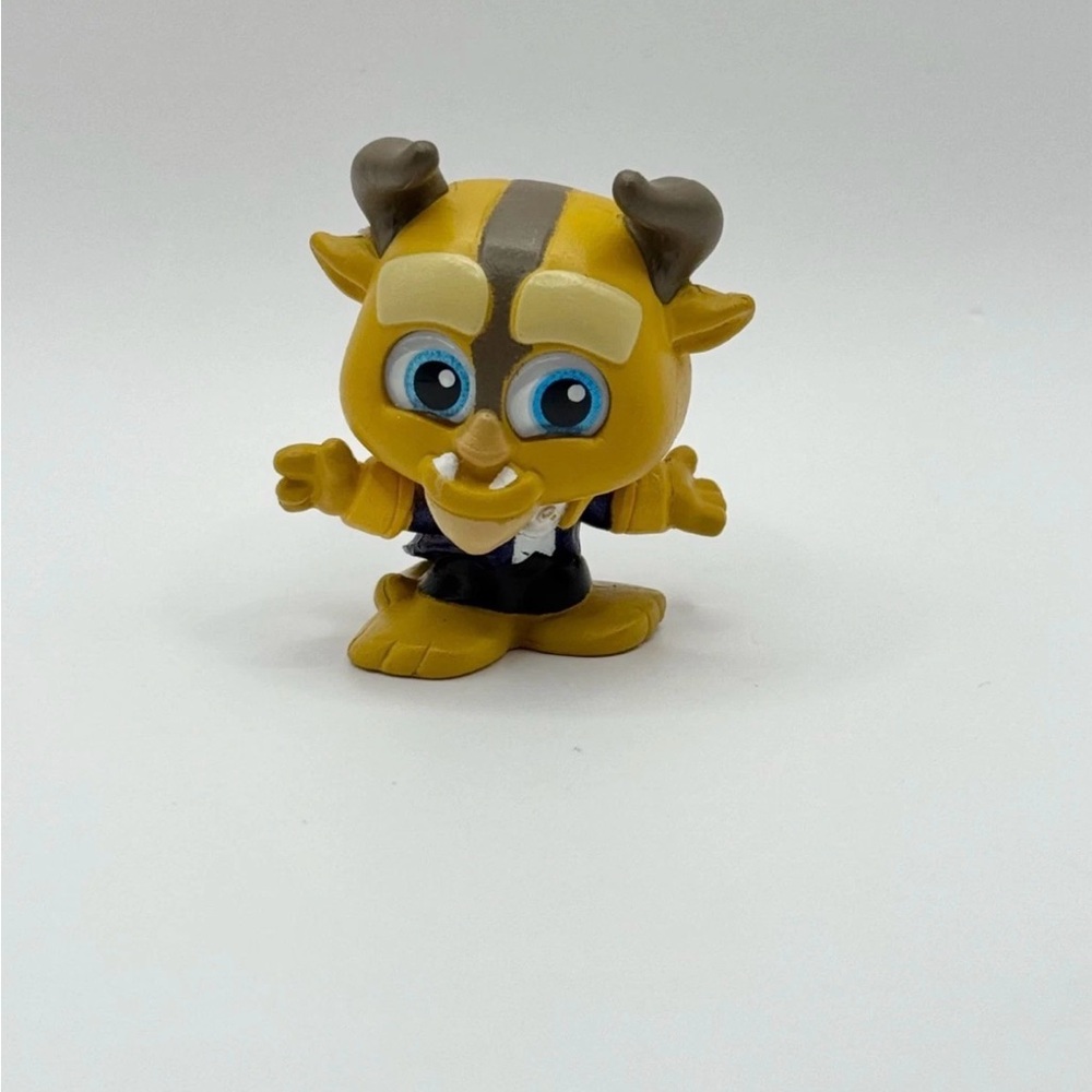 Disney Doorables Series 14 “Let’s Party”-ULTRA RARE Beast (B&B)-BNWOT